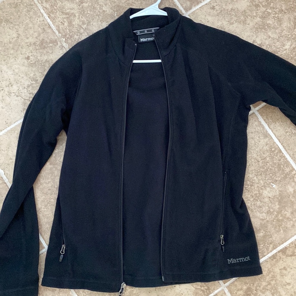 Marmot fleece size medium